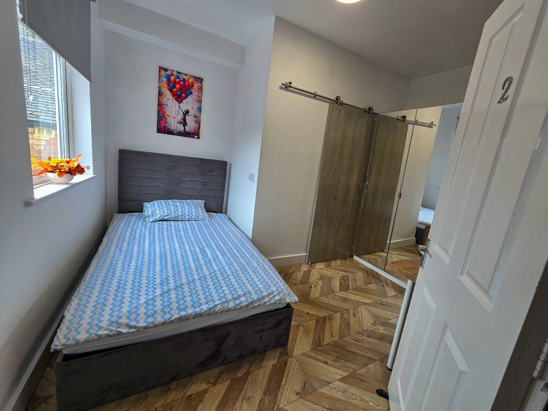 Sherwin Grove, 5-Bed Ensuite Student Home NG7 2EZ - Thumbnail 29